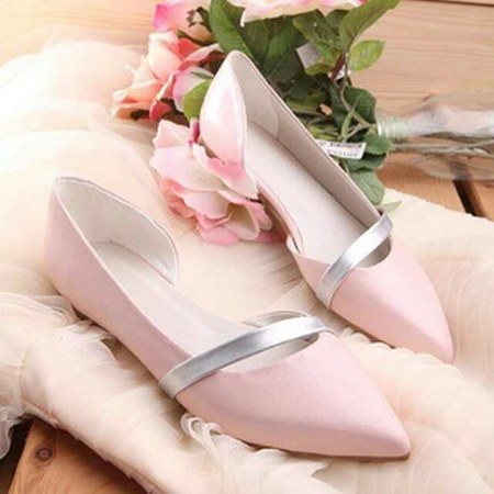flat shoes pinky
