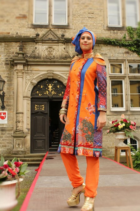 Trend Fashion Busana Muslim Batik  Dian  Pelangi  2022 