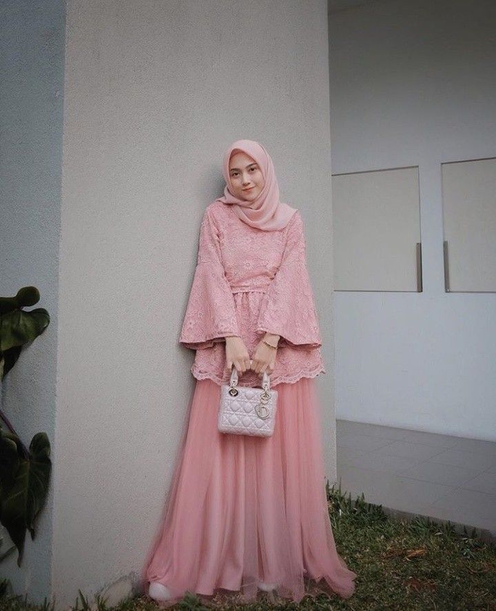 35+ Trend Terbaru Warna Jilbab Yg Cocok Untuk Baju Warna Dusty Pink